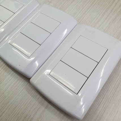 Módulos Cego Interruptor tomadas ( branco )  4×2