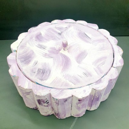 Porta treco roxo grande ( artesanato )