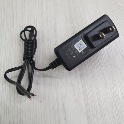 Fonte 12v 500mA   Bivolt  /  PST 0512 – S/ PLUG