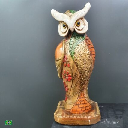 estatua coruja mística