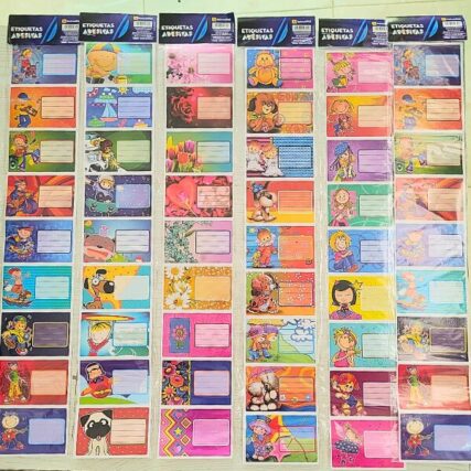 Etiqueta adesiva escolar com 9 unidades